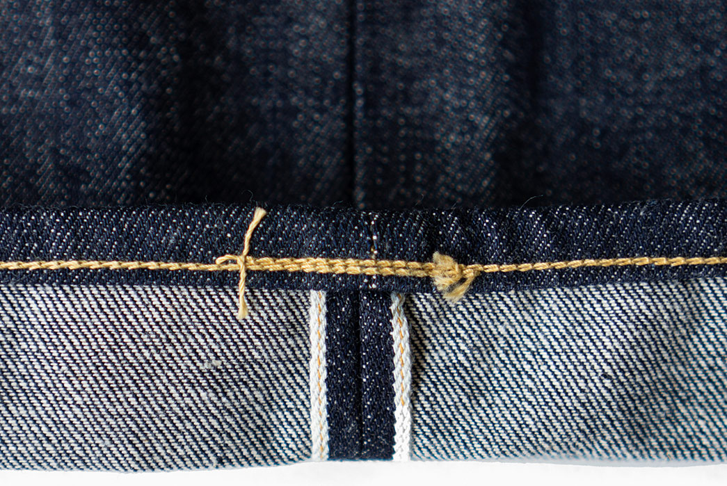 Signet-Store-Collabs-Warehouse-For-Exclusive-Jeans-&-Fading-Contest-leg-selvedge