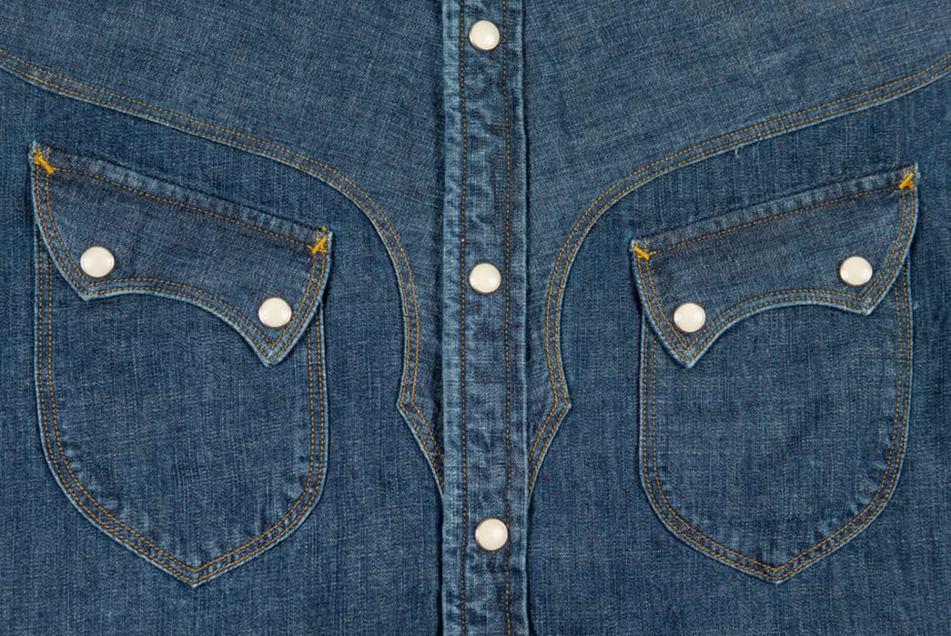 Stevenson-Overall-Co.-Rendered-Its-Cody-Shirt-In-Faded-Indigo-front-pockets