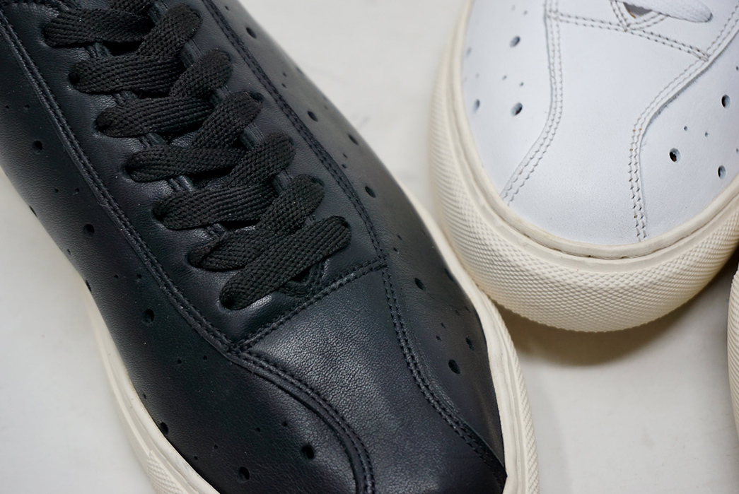 Unmarked's-Cycla-Sneaker-Is-Based-On-Vintage-Cycling-Shoes-single-black-and-white