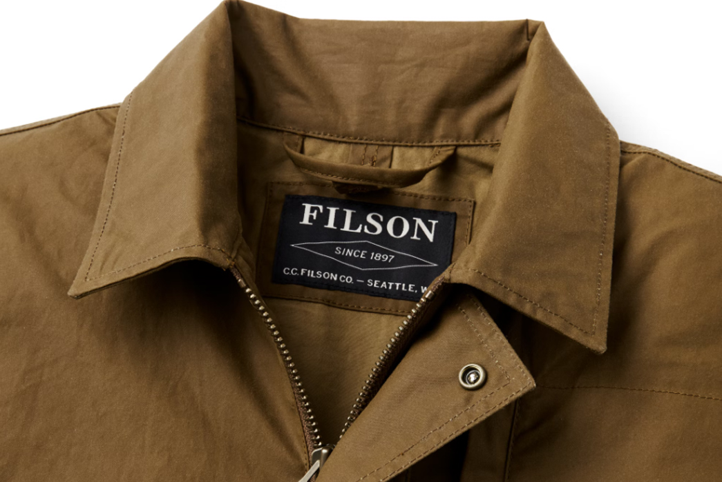 Filson-Releases-Long-Awaited-Reissue-Of-Its-Aberdeen-Jacket-front-collar