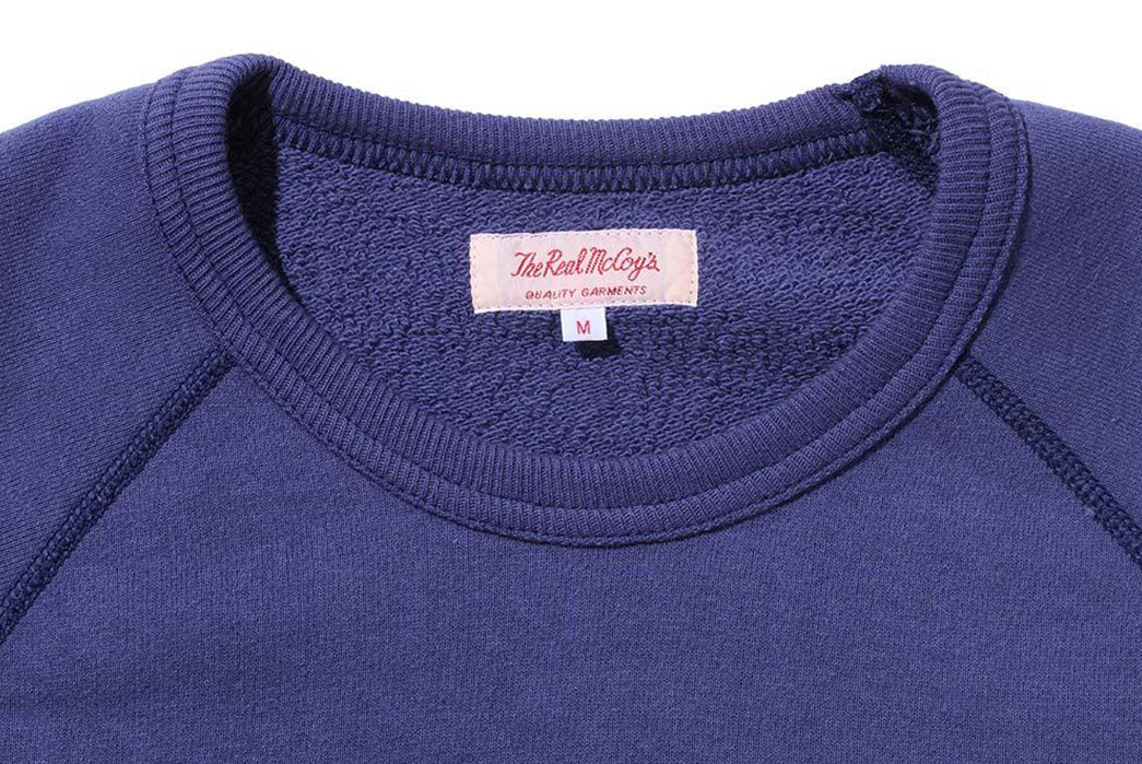 The-Real-McCoy's'-Military-S-S-Sweatshirt-front-collar