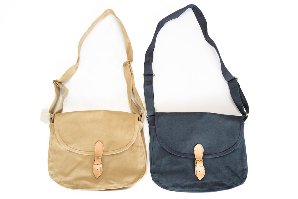 Duck-Out-Of-The-Office-With-UES'-Duck-Canvas-Shoulder-Bag