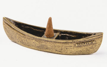 Treat-Your-Dhoops-Right-With-Bradley-Mountain's-Metal-Incense-Canoe