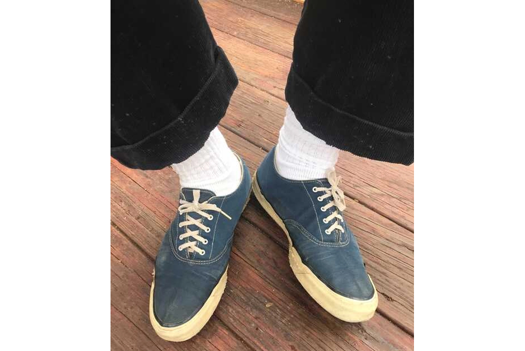 Heddels-Staff-Select---Socks-white-socks-and-blue-shoes