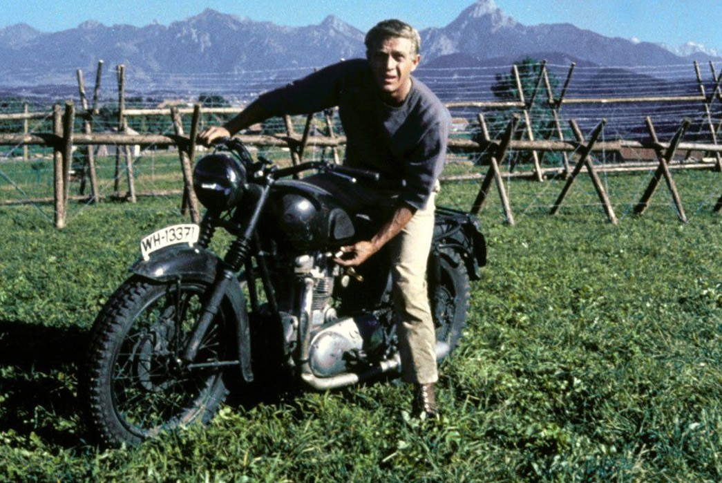Suave-Motorcyclists-Workwear-That-May-Revitalize-a-Subculture-T.-E.-Lawrence-was-a-major-influence-on-actor-Steve-McQueen.