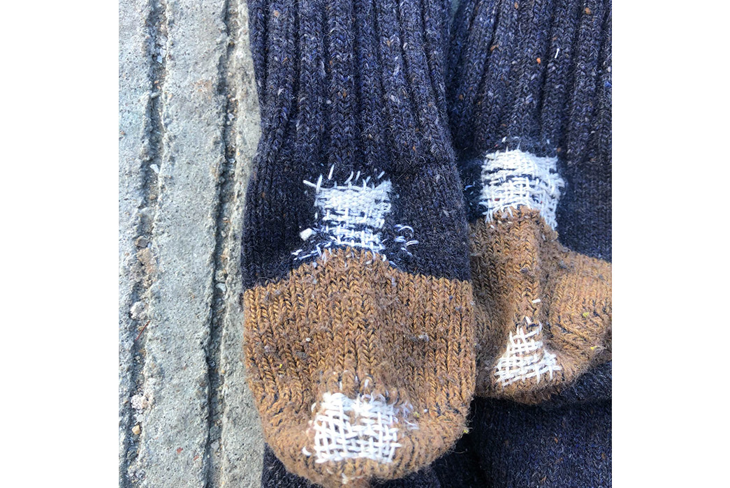How-to-Hand-Darn-Socks-photo-16