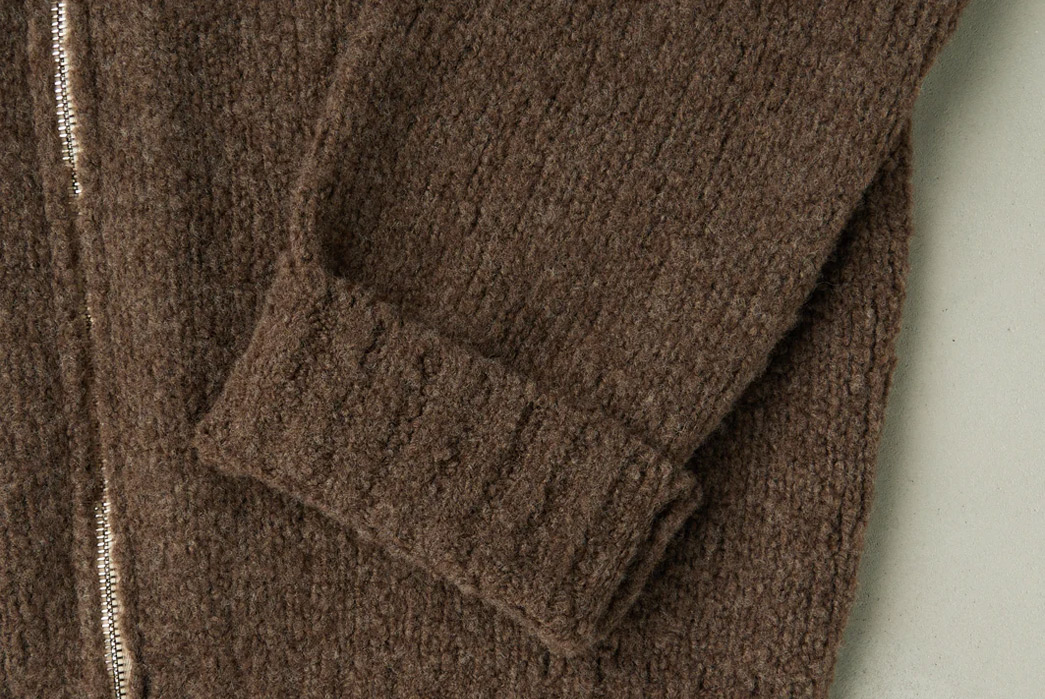 De-Bonne-Facture-Produces-Zip-Sweater-in-Organic-Virgin-Wool-Boucle-Sleeve-details