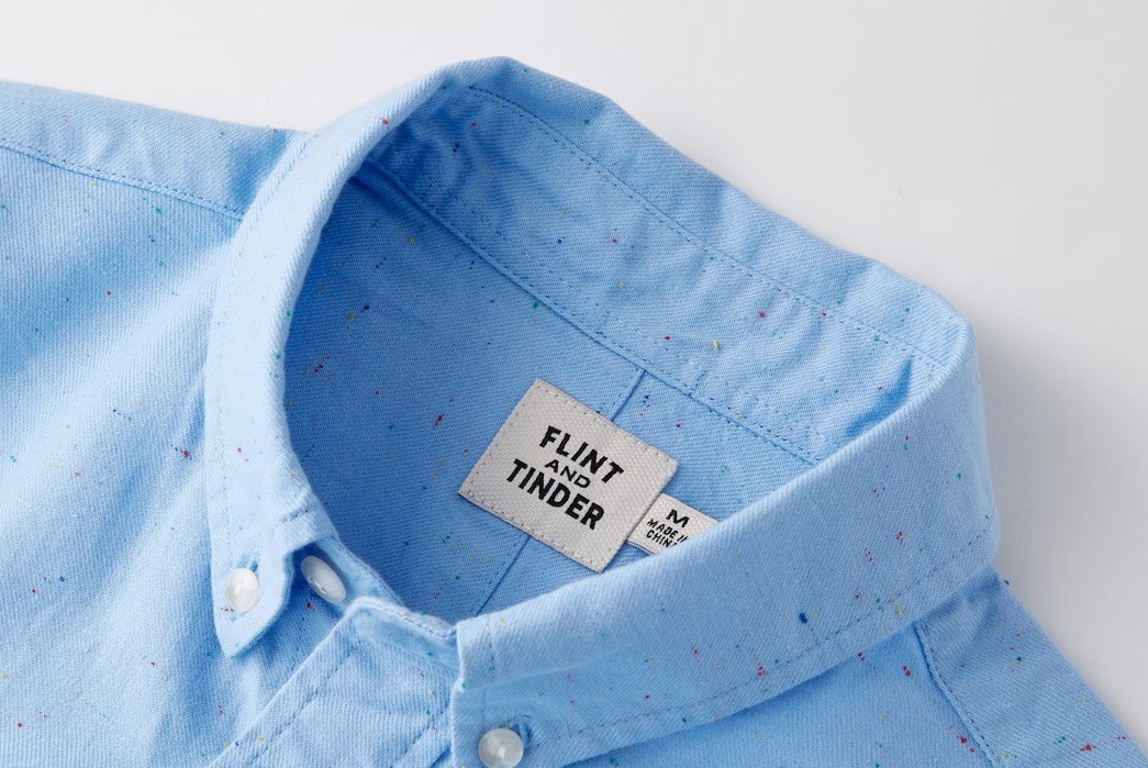 Wear-a-Galaxy-of-Flecks-with-Flint-&-Tinder's-Donegal-Architect-Shirt-blue-collar-and-etiket-details