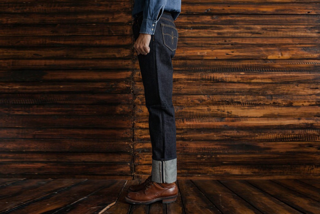 Oldblue-Co.-Opens-Limited-Pre-Orders-for-23-oz.-'The-Beast'-Raw-Selvedge-Denim-Jeans-Model-side