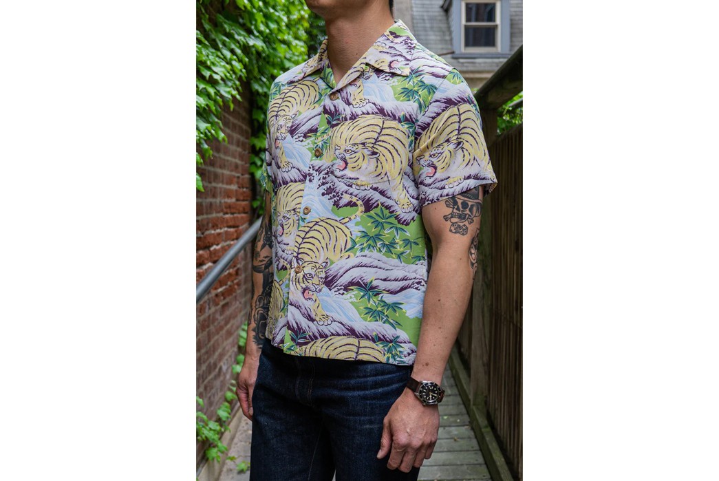 Come-Out-Fighting-in-Sun-Surf's-Fighting-Tiger-Hawaiian-Shirt-Front-side