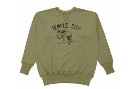 Warehouse's-Temple-City-Lot.-401-Sweatshirt-will-Butt-Its-Way-into-Your-Rotation