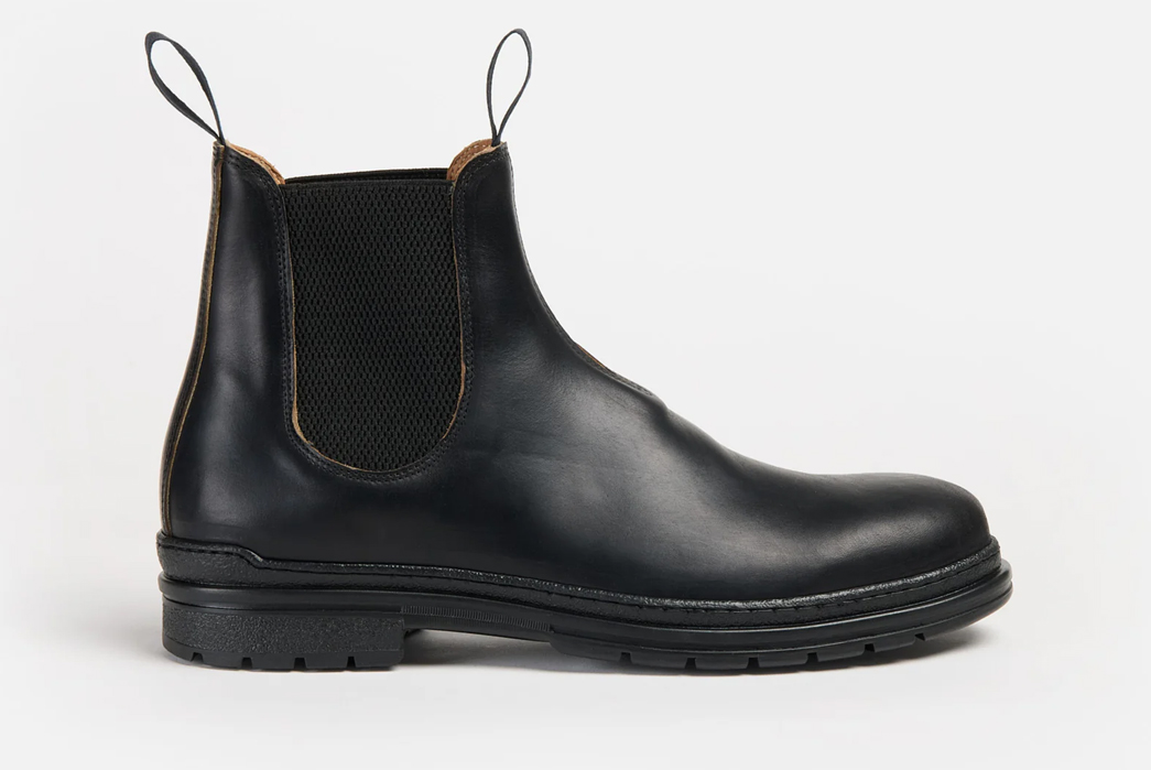 GORAL's-Baslow-Boot-Beats-Blundstones-to-a-Pulp-black-side